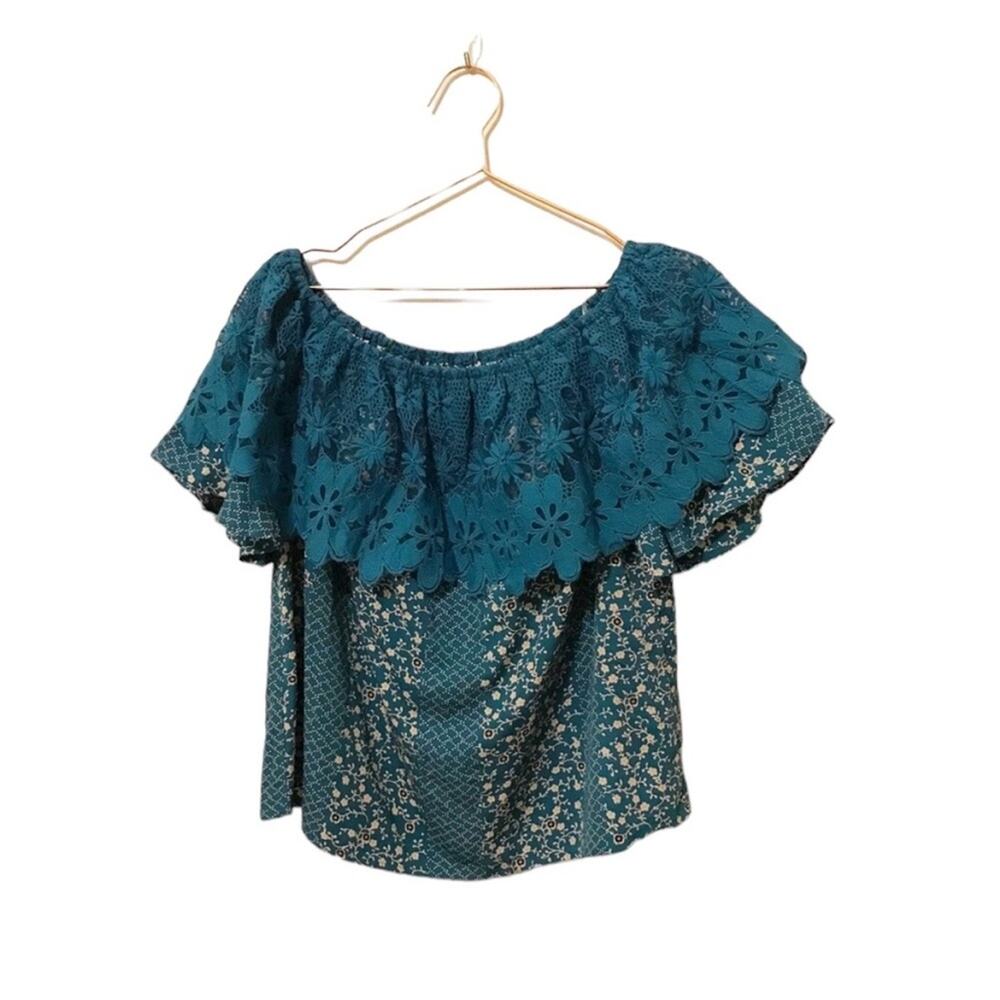 Listicle off the shoulder lace overlay floral blouse size medium